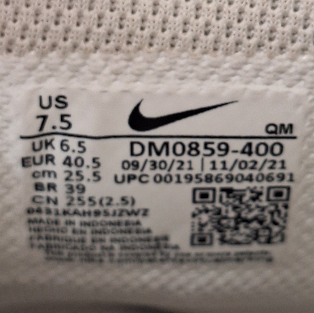 Nike Multi Pattern Shoes - Picture 2 of 8